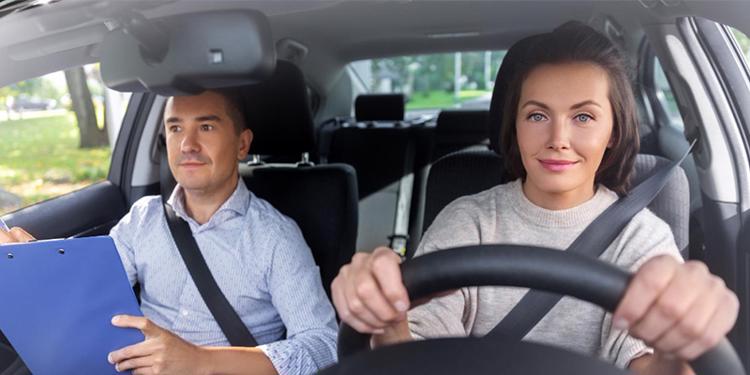 How to Prepare for Your Driving Lessons in Melbourne